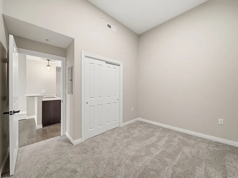 115 S Main St #304 — Photo 5