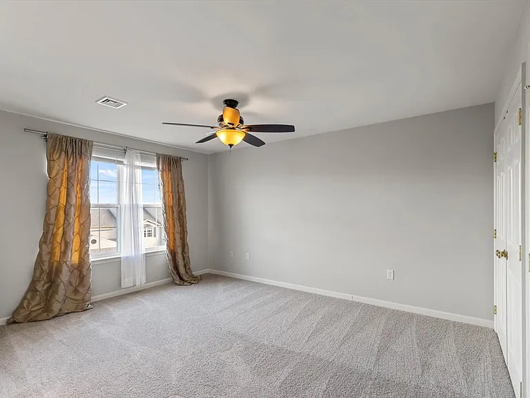 233 Thrush Dr — Photo 26