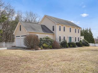 2 Haley Meadow Rd, Griswold, CT 06351