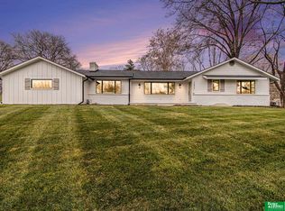 10822 Poppleton Ave, Omaha, NE 68144