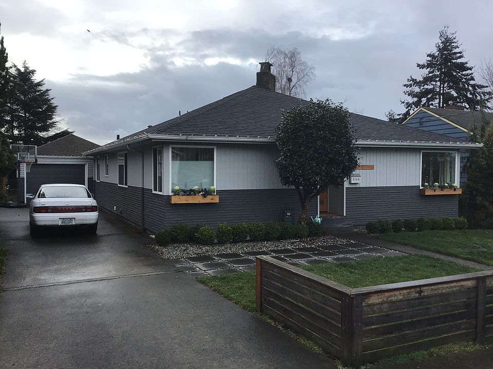 2nd image of 333 NE 89th St