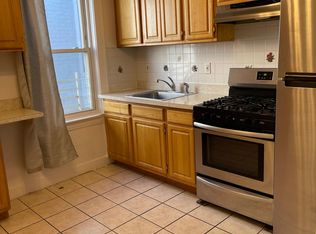 2830 Middletown Rd APT 3, Bronx, NY 10461