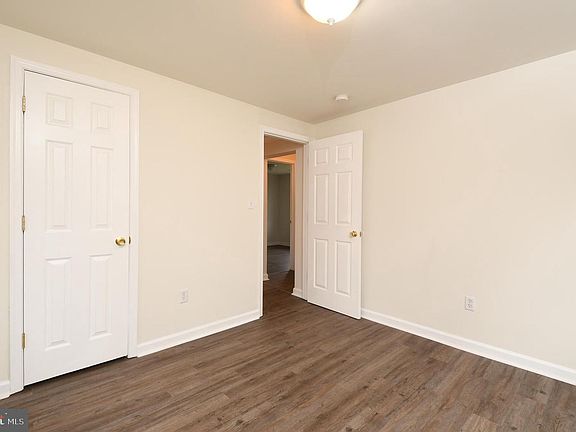 5th image of 6711 Reindeer Ct