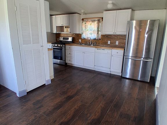 2nd image of 7989 Alaya Way