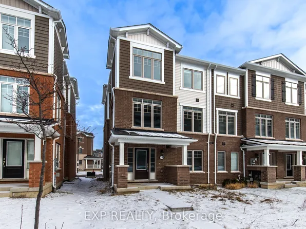 11 Canoe Ln, Hamilton, ON L8K 0A3