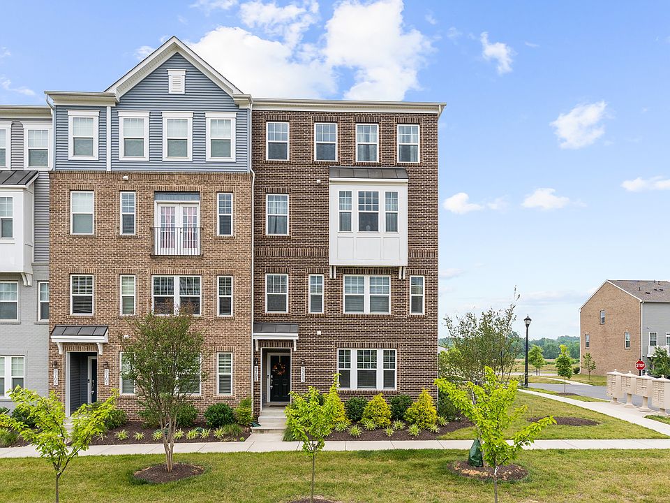 1st image of 9703 Tealbriar Dr