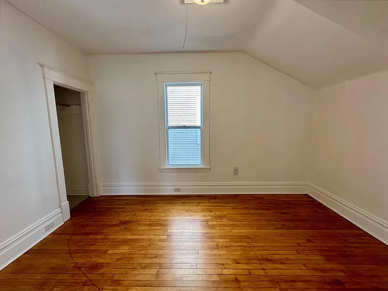 227 Humboldt Ave N #1 — Photo 6