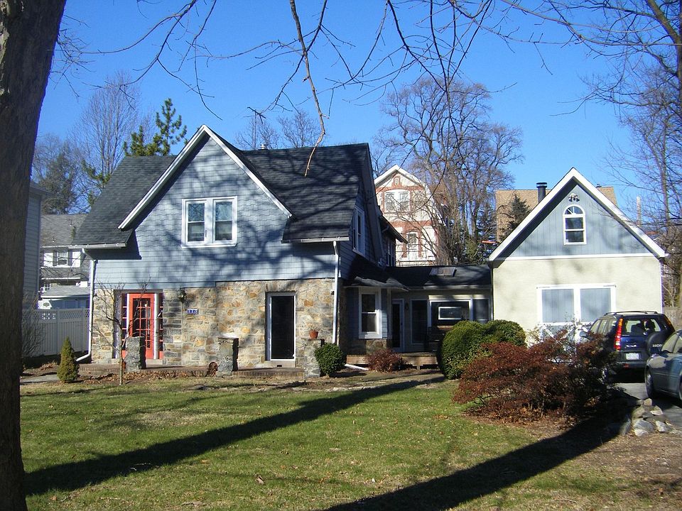 Front Exterior--fresh paint
