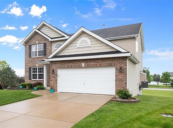 2nd image of 6944 Arbor Cove Dr