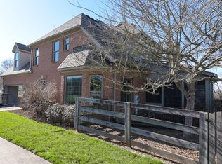 5009 Lupreese Ln, Versailles, KY 40383