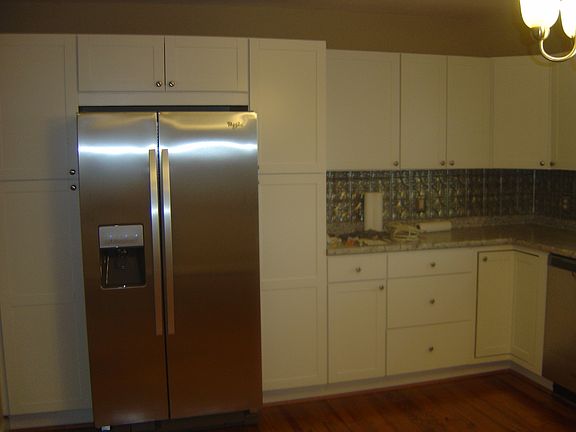 3rd image of 705 Piedmont Ave