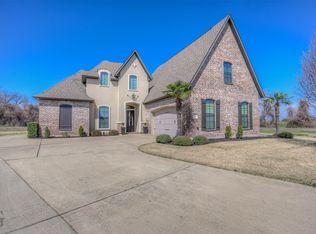 602 Glenshire Dr, Bossier City, LA 71111