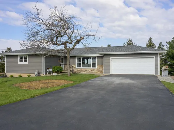 N3645 County Road G, Reeseville, WI 53579