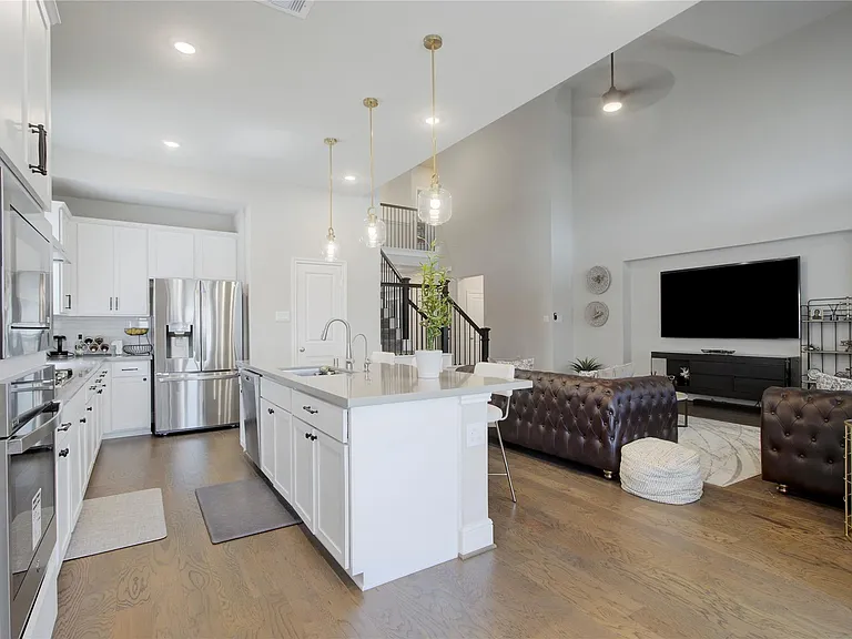 7330 Lagrange Point — Photo 15