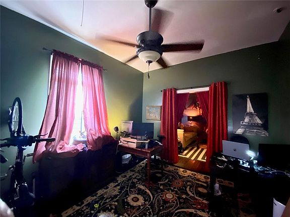 2nd image of 2212-14 Music St
