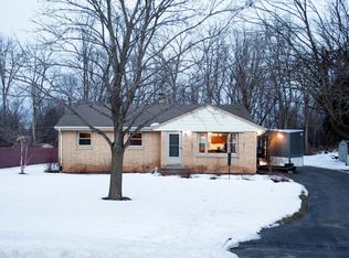 4630 S Clearwater Pl, New Berlin, WI 53151