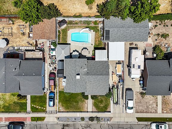 4th image of 1326 W Hayes Ave