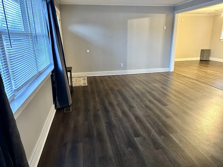 2125 Cherry St SE — Photo 8