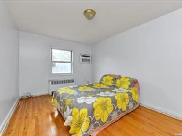 68-02 140th Street image 6 of 18