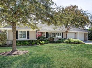 8725 Tollis St, Houston, TX 77055