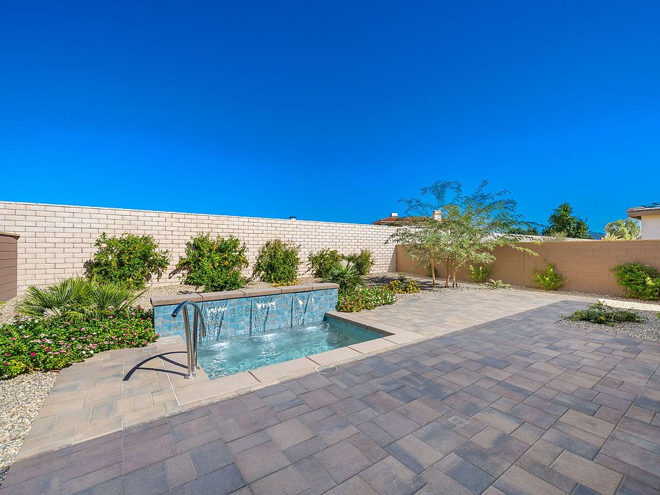 1st image of 82620 Temescal Canyon Dr
