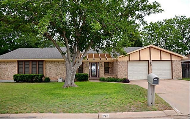 1st image of 717 Deborah Dr