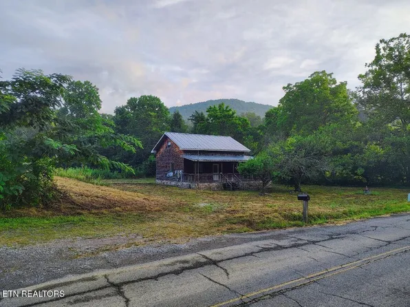 1935 Fairview Rd, Tellico Plains, TN 37385
