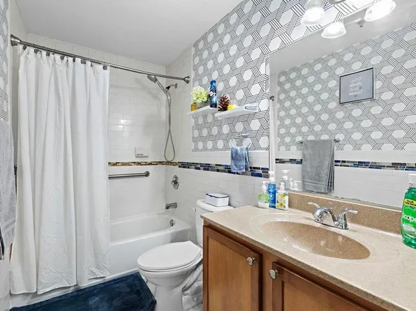 612 12th Street image 14 of 28