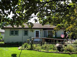 405 1st St, Washburn, IA 50702