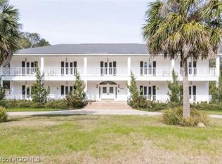 5720 Foxfire Rd, Mobile, AL 36618