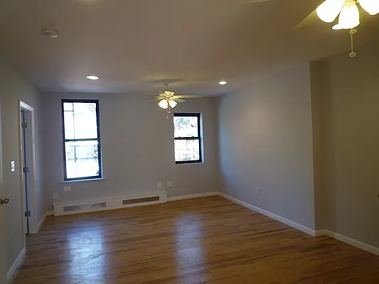 Rented by Friedman Roth Realty | media 17