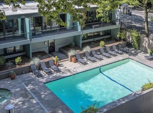 255 SW Harrison St APT 1D, Portland, OR 97201