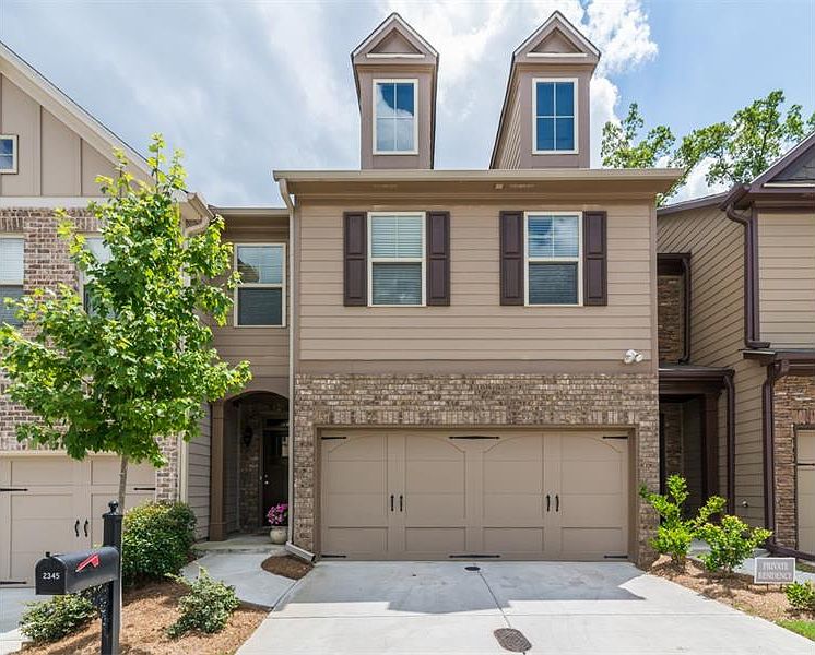 1st image of 2345 Whiteoak Bnd SE