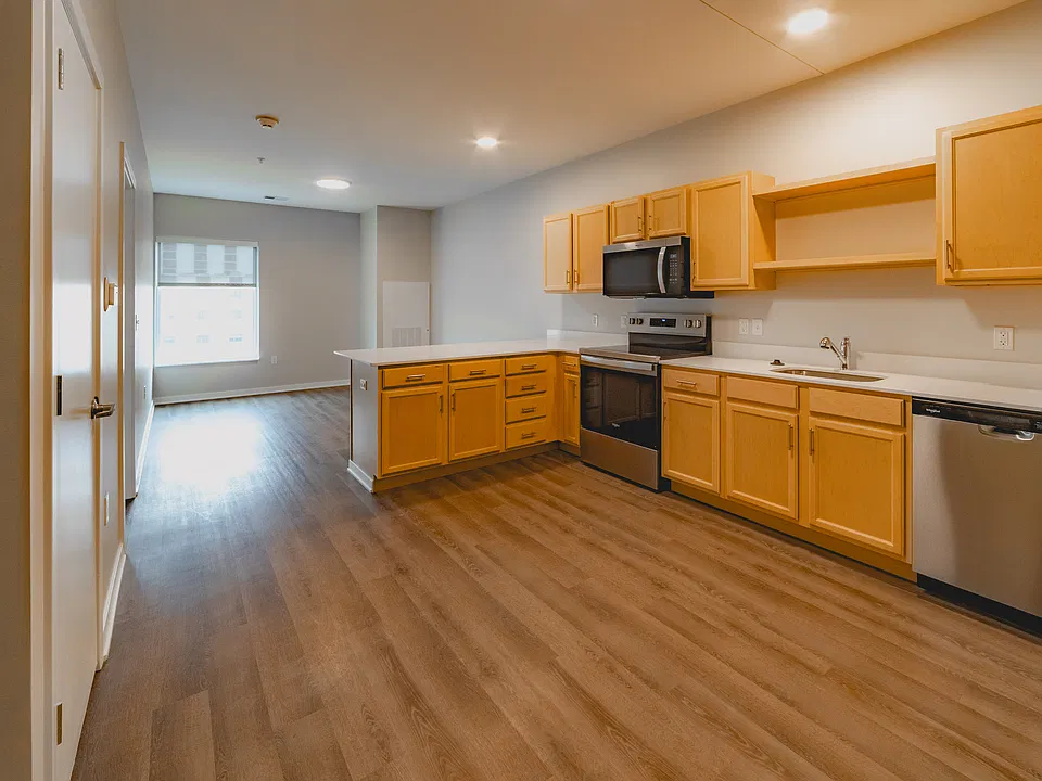 Mural Apartments