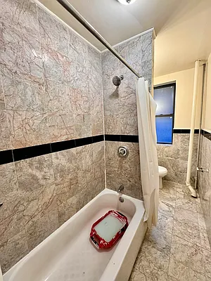 Rented by City Connections Realty | media 23