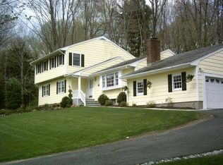 1031 E Saddle River Rd, Ho Ho Kus, NJ 07423