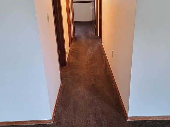 4th image of 206 S Davis St APT 4