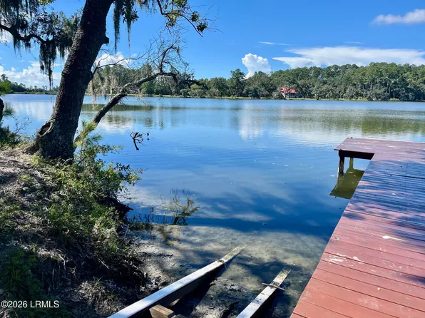 14 E Bajala Drive E, Beaufort, SC 29907