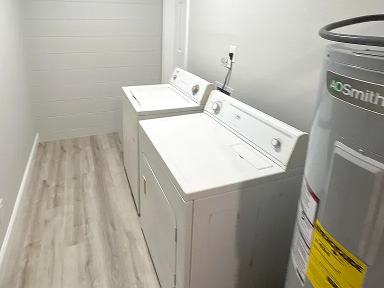 Aspenwood Cir — Photo 9