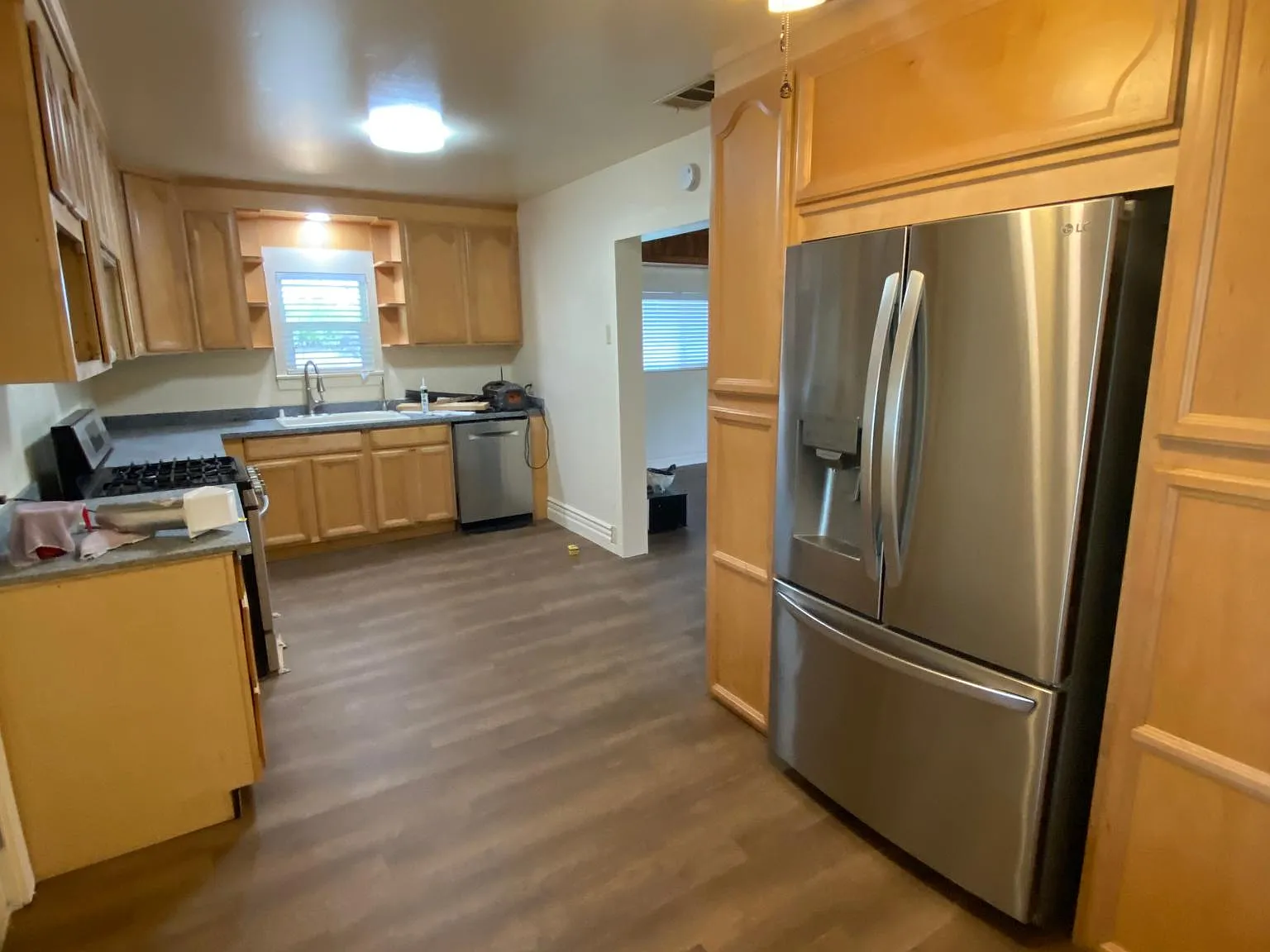 2 bed, 936 sqft, $1,600 — Photo 4