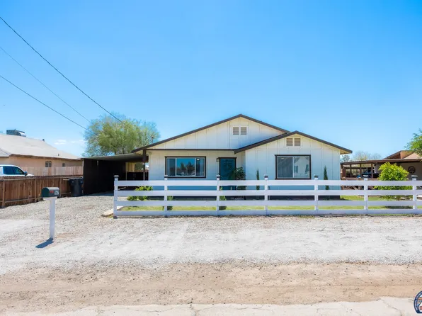 567 Lee Rd, Imperial, CA 92251