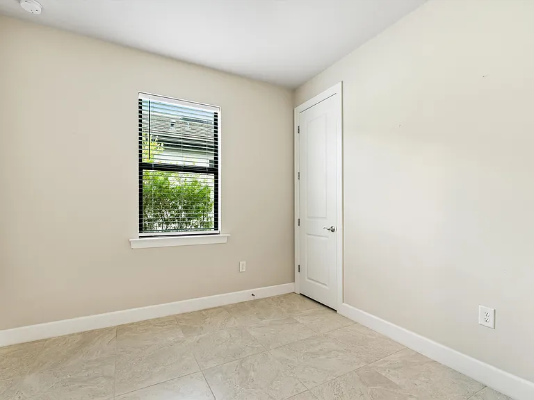 2244 Yellowfin Cir — Photo 18