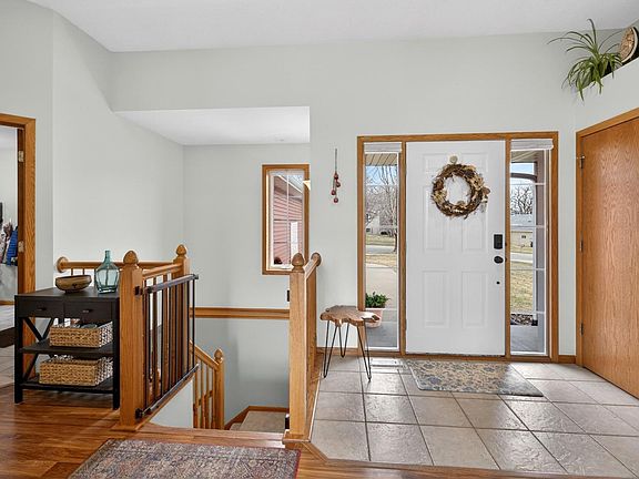 4th image of 4414 6th St NW