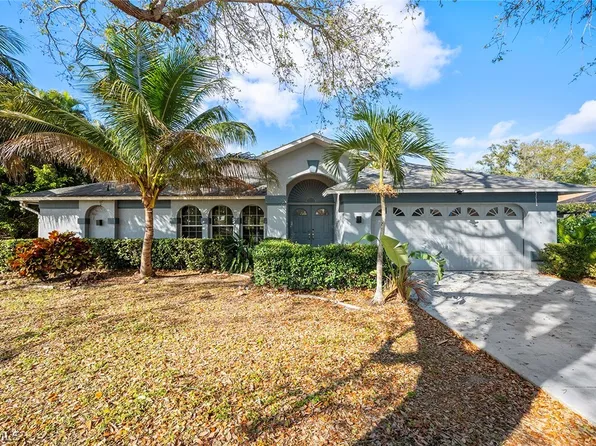 17250 Caloosa Trace Cir, Fort Myers, FL 33967