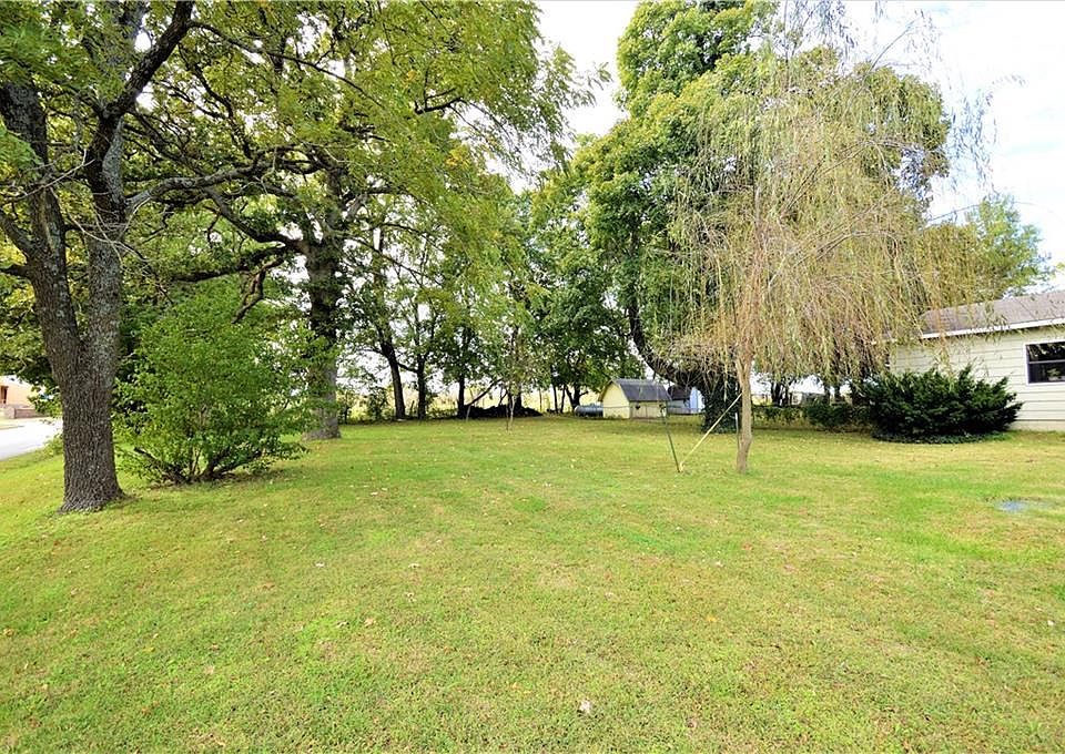 4806 Town Vu Rd, Bentonville, AR 72712 | Zillow