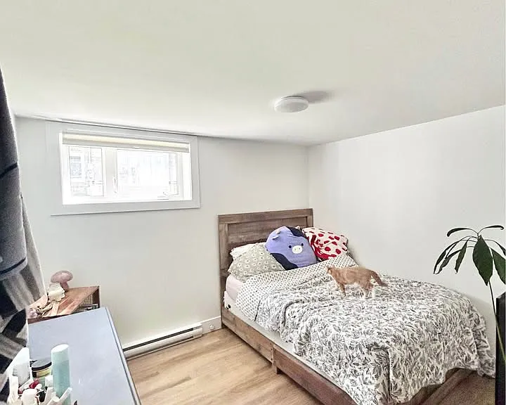 273 Gibson St #2 — Photo 6