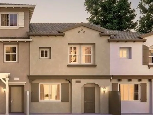 316 N Calvados Ave, Azusa, CA 91702