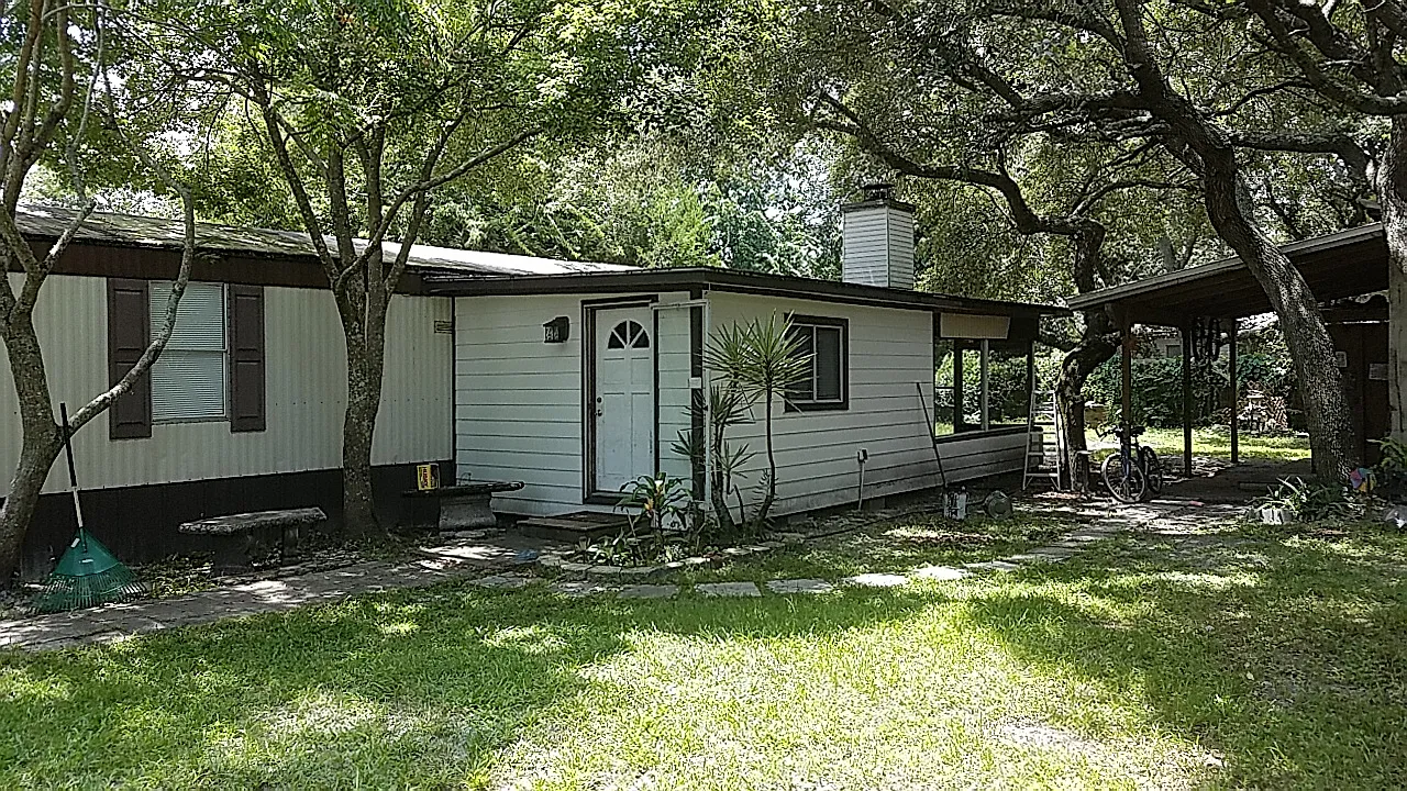 2625 Isabella Ave — Photo 1