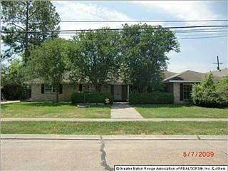 1st image of 23816 Ferdinand St