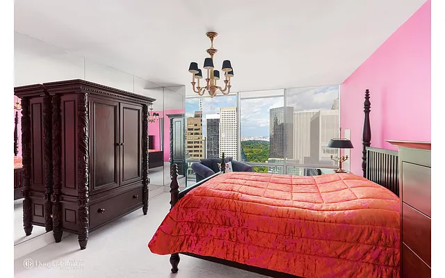 Rented by Douglas Elliman | media 25